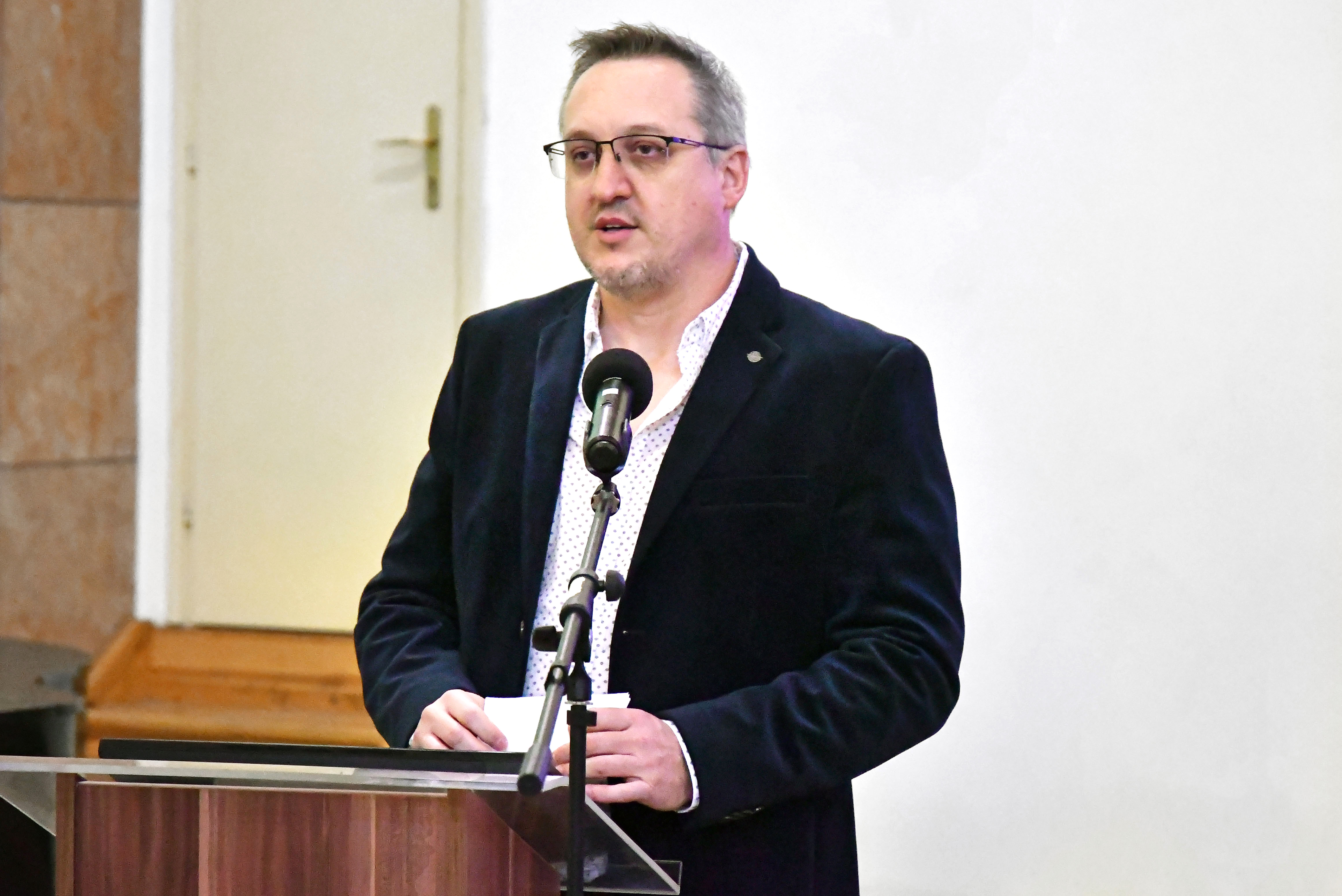 A szakorvosjelölteket Dr. Zsákai Zsolt főigazgató köszöntötte