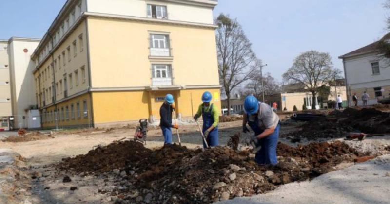 Beruházások - sajtótájékoztató