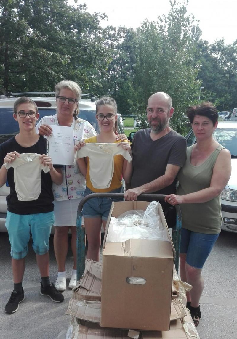 GYEK-adomyány-babaruha