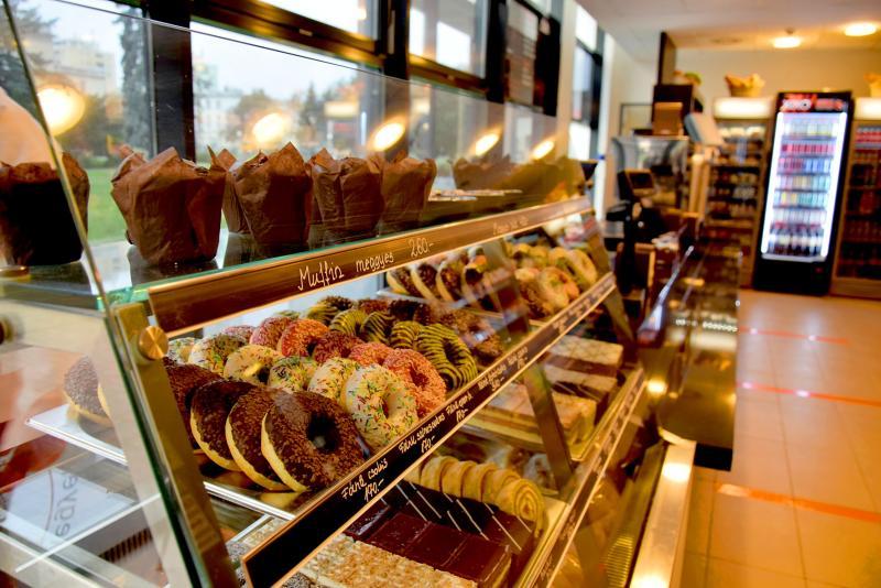 mediKafé - ÚJRA MEGNYITOTT A BÜFÉ