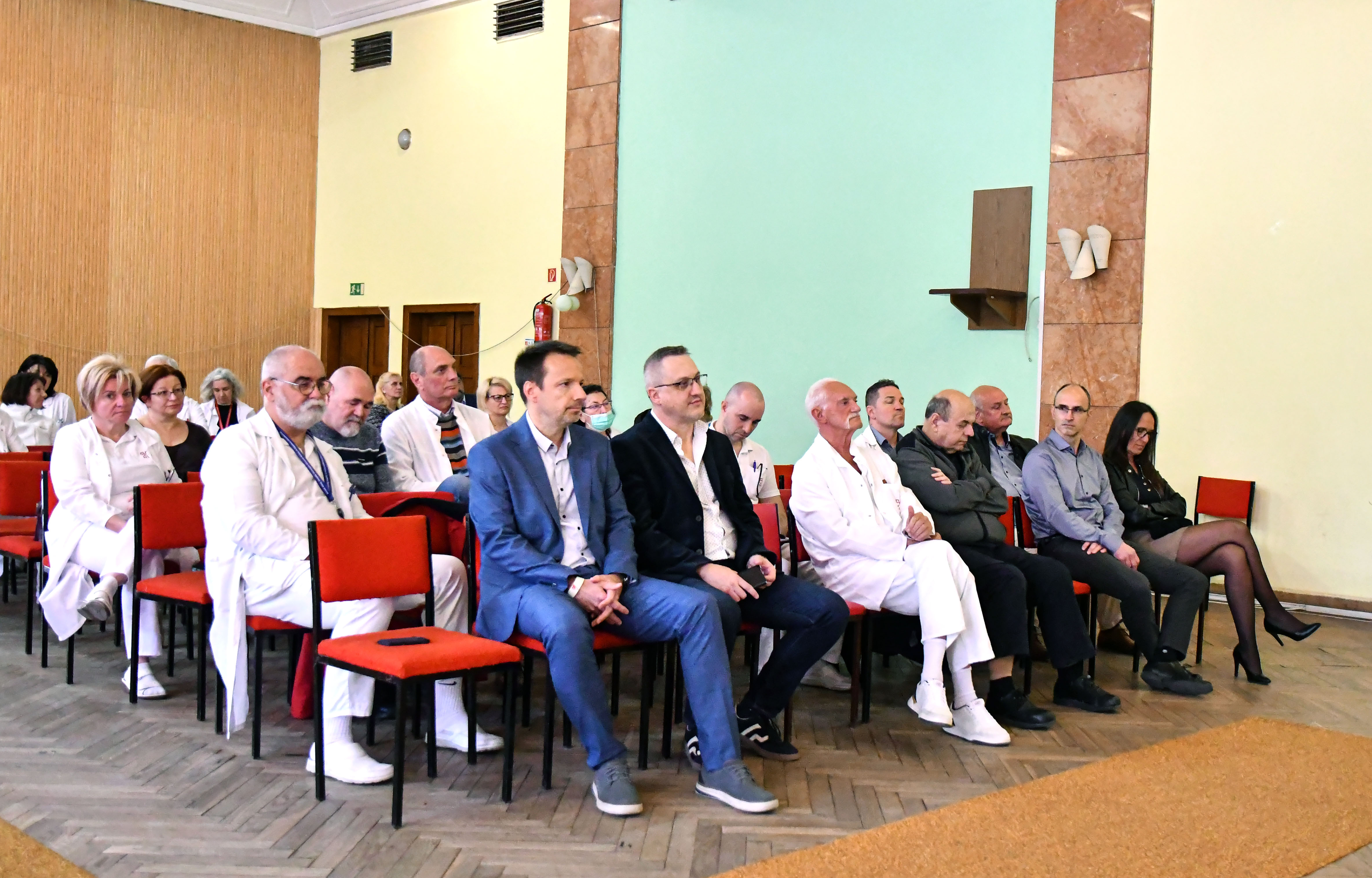 Dr. Kostyál László köszöntése