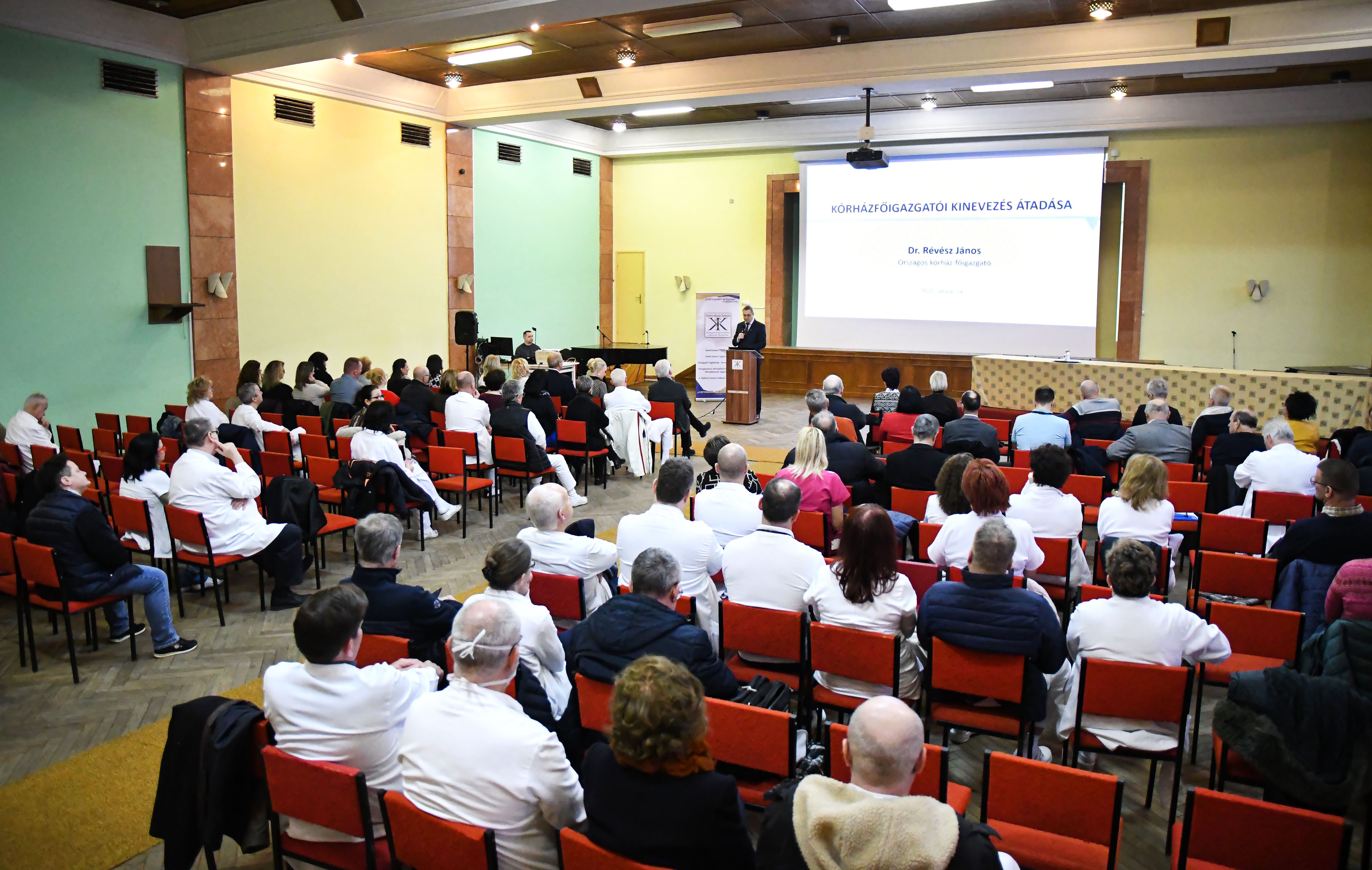 Vezetői kinevezés_ZsákiaZs