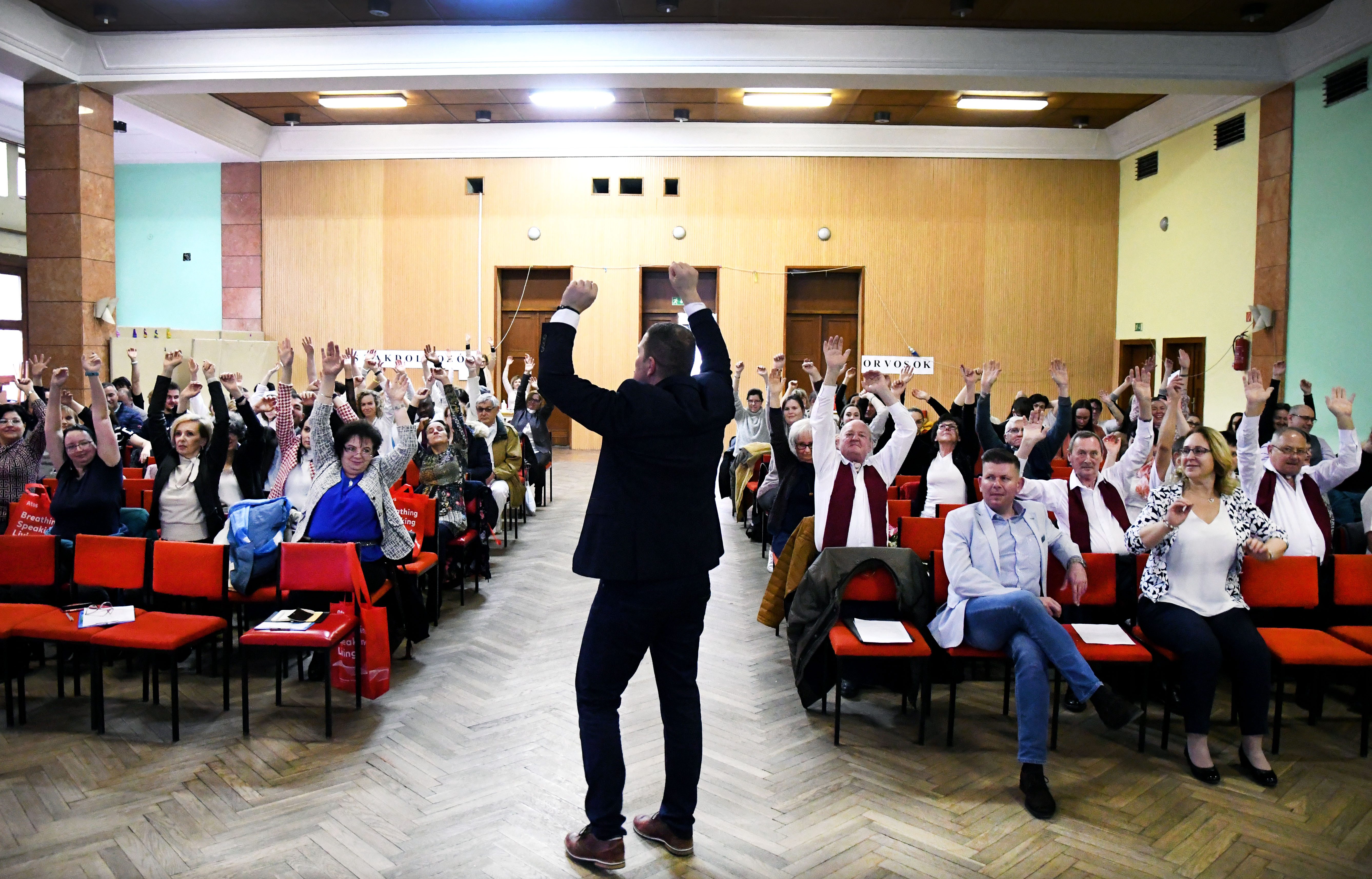 Fül-Orr-Gége-konferencia