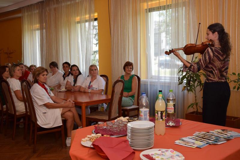 Érted és Veled Vagyunk Alapítvány - ajándék a nővéreknek