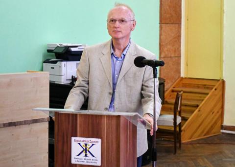 Rózsaszín Tanácsadó